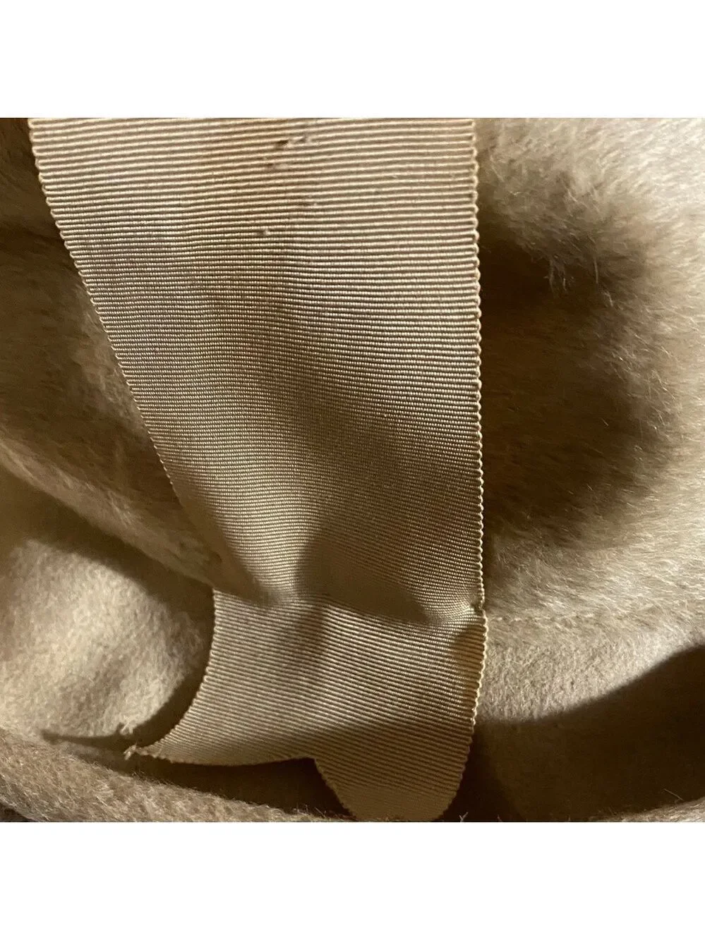 Trevi Italy Vintage Cream Women’s Hat — Pinehurst Fifth Ave New York - Picture 4 of 7